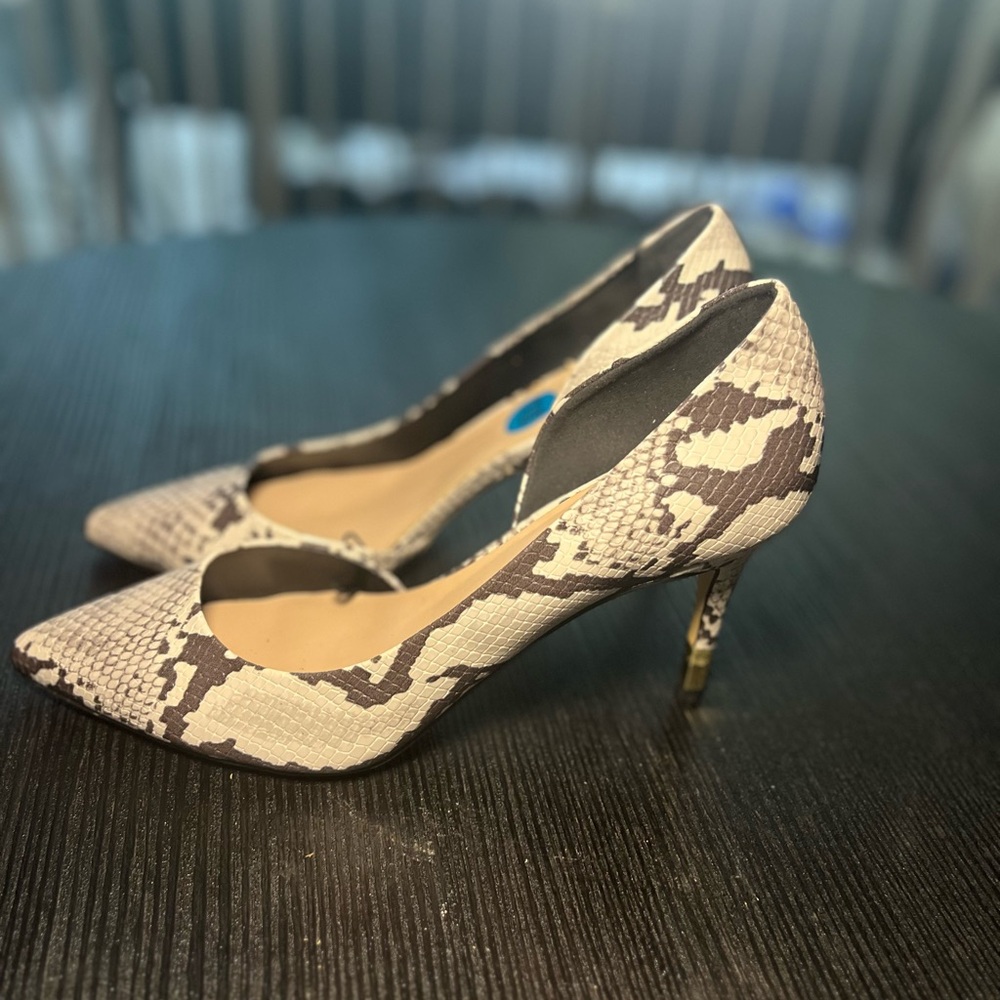 Snake skin Aldo Heels Size 10